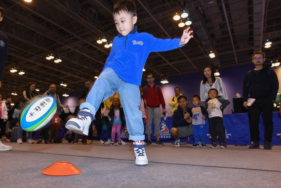 Participants got a rare opportunity to visit the HKSI’s world-class facilities and learn about elite athletes’ lives at the BOCOM HKSI Open Day 2020. 